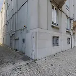 Cozy 2 Bedroom Retreat * Lisboa