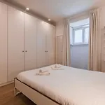 Apartment Cozy 2 Bedroom Retreat