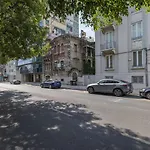 Апартаменты Cozy 2 Bedroom Retreat