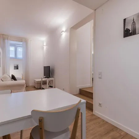 Cozy 2 Bedroom Retreat Appartamento